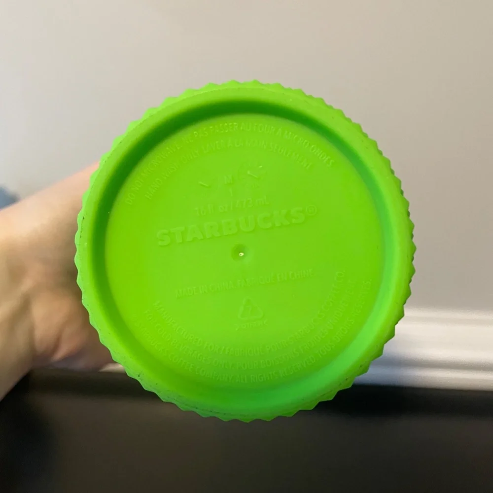 Starbucks grande tumblers